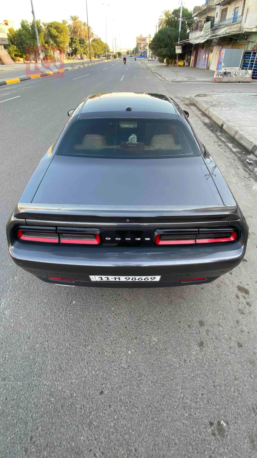 Dodge Challenger